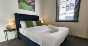 Discover The Rocks - Historical Terrace House Sydney